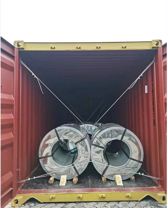 卷材装箱加固定
